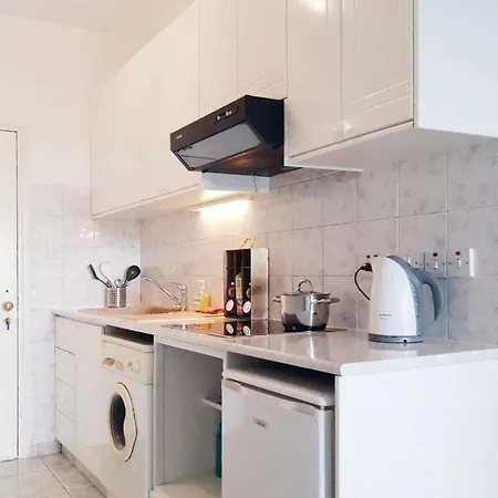 Near The Sea Arosa Studio Apartment